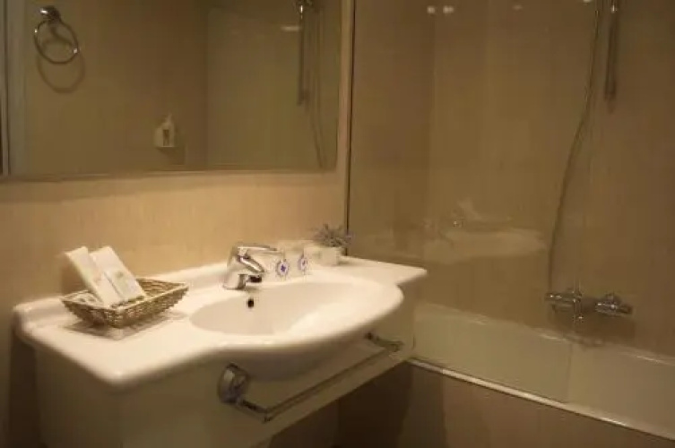 Hotel Ares