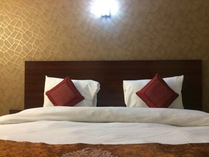 Hotel Ds Mezbaan