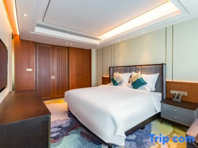 Premier Suite