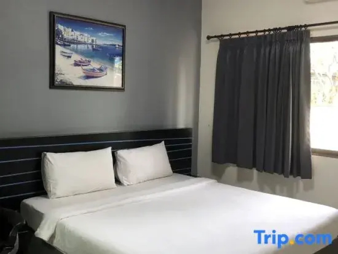 Suansin Garden Hotel
