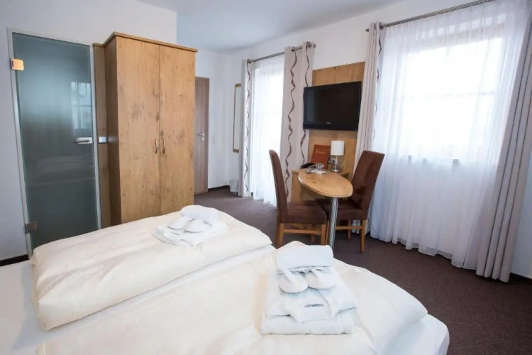 Comfort Double room with balcony and with view
