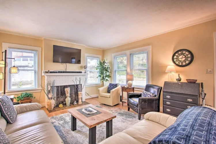 Central Eugene House w/ Updated Interior & Yard!