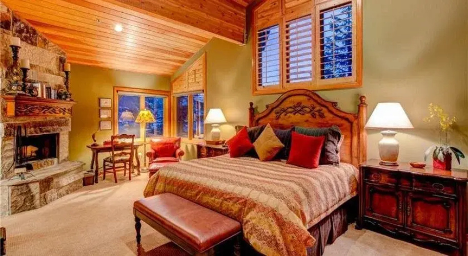 Twin Pines