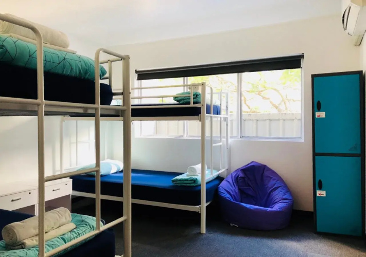 Roamer Brisbane Hotel