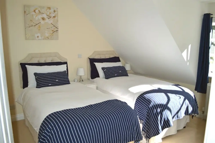 Economy Twin room