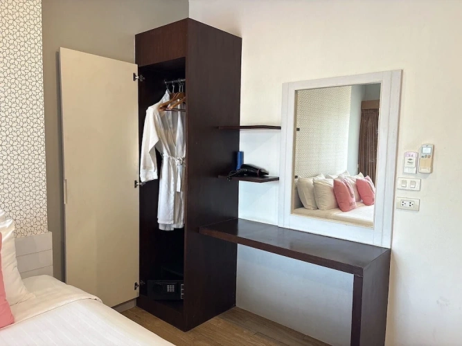 Deluxe room with balcony