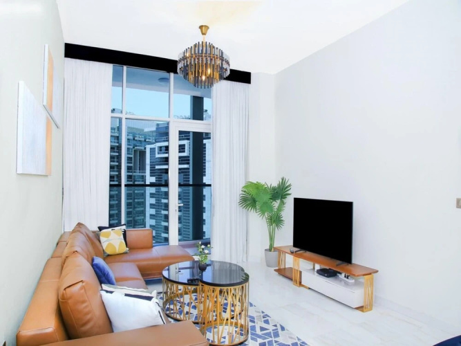 Chic 3BR Apt Near Dubai Mall