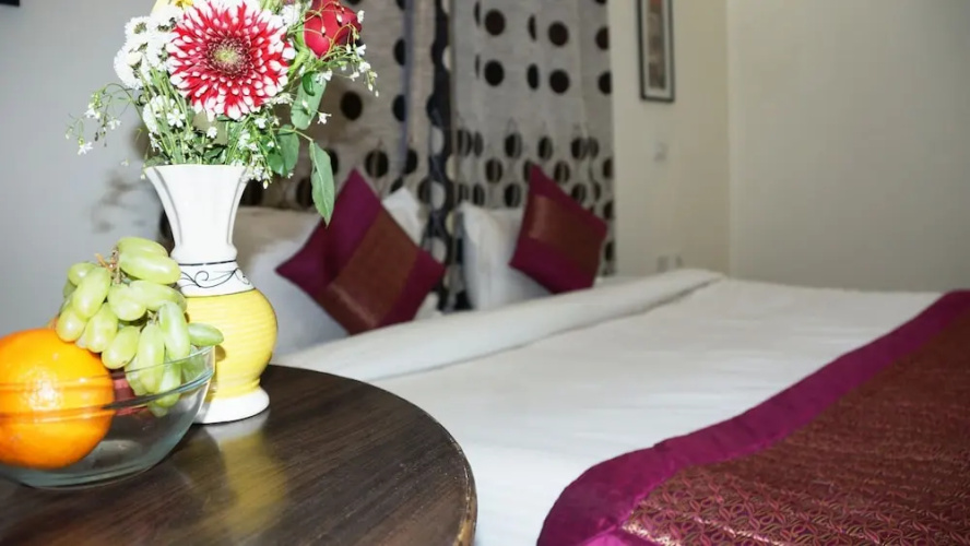 Maxfort Service Apartment