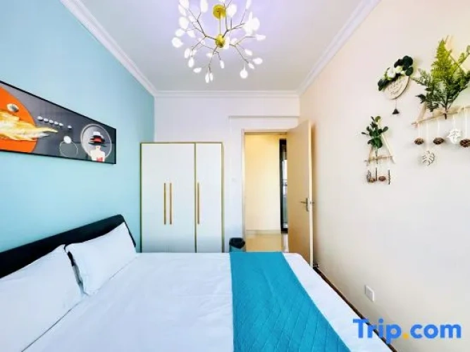 3 Bedrooms Standard room with view