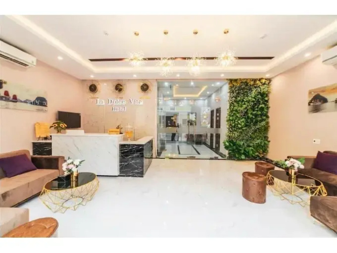 La Dolce Vita Hotel