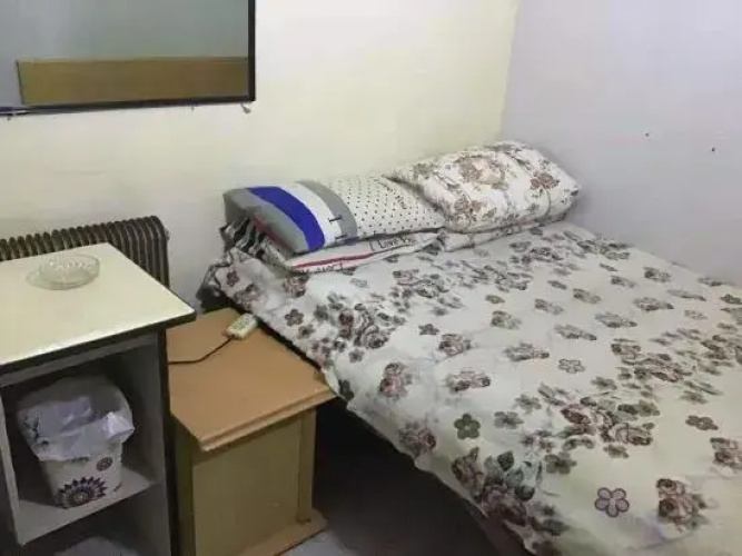 Gongzhuling Jiren Hotel