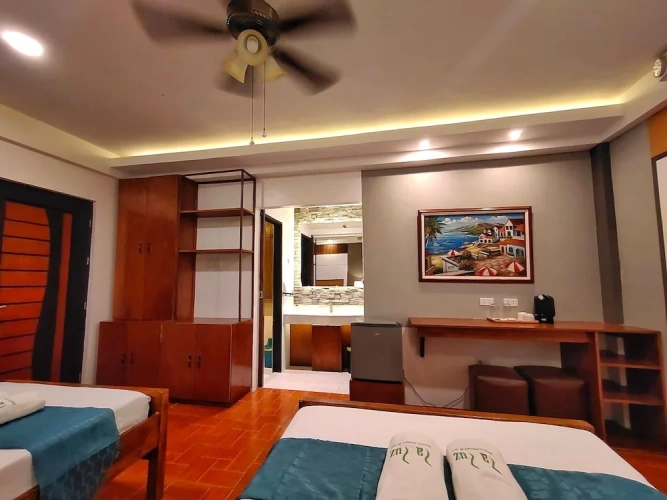 Premier room