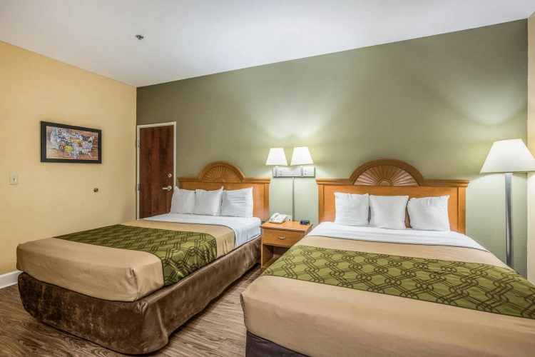 Quadruple Suite