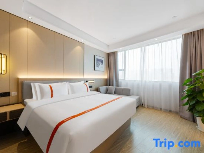 Deluxe Family Suite