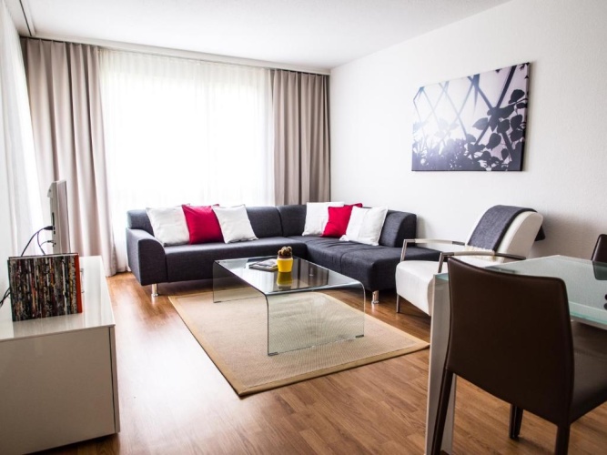 1 Bedroom Apartment