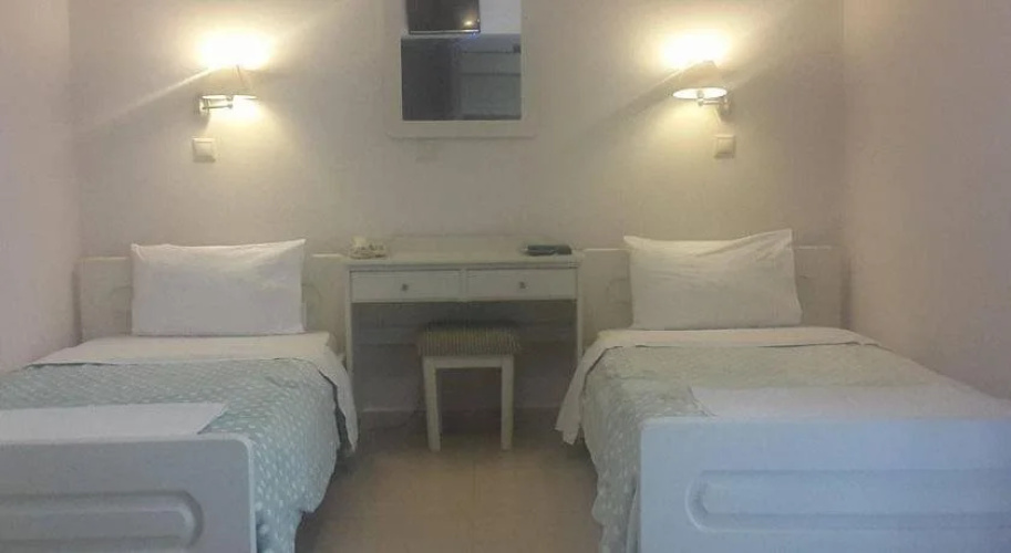Sunbeam Studio & Apartments