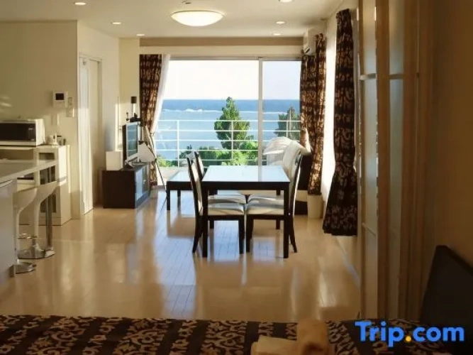 Standard Twin room with ocean view