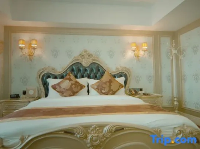Presidential Double Suite