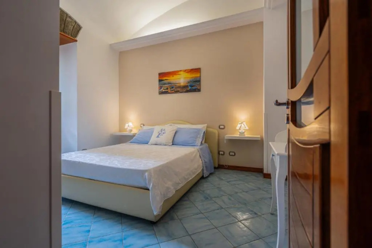Aquamarine Apartment