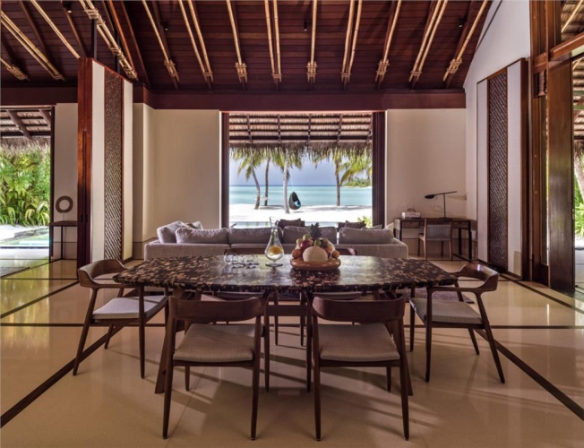 One And Only Reethi Rah photo 17