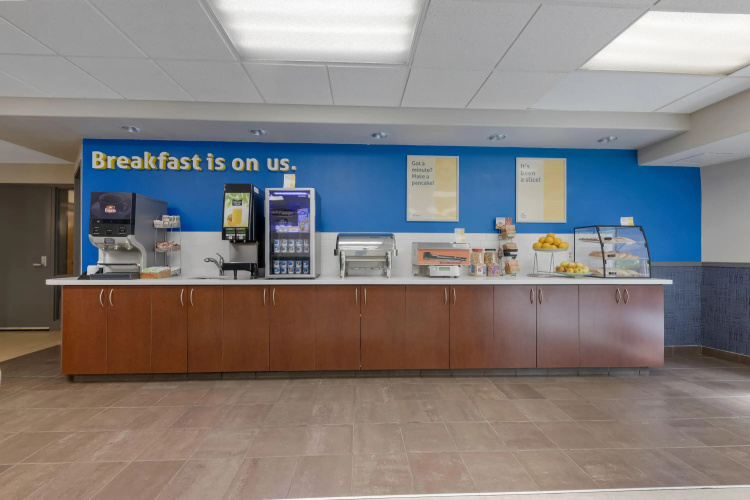 Days Inn by Wyndham Thunder Bay North photo 21