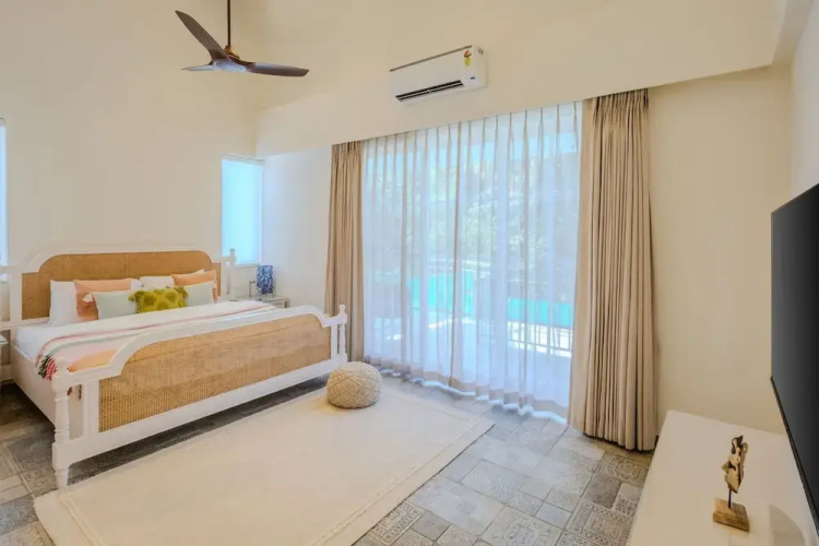 Casa Shikha - 5BR Villa w Private Pool North Goa