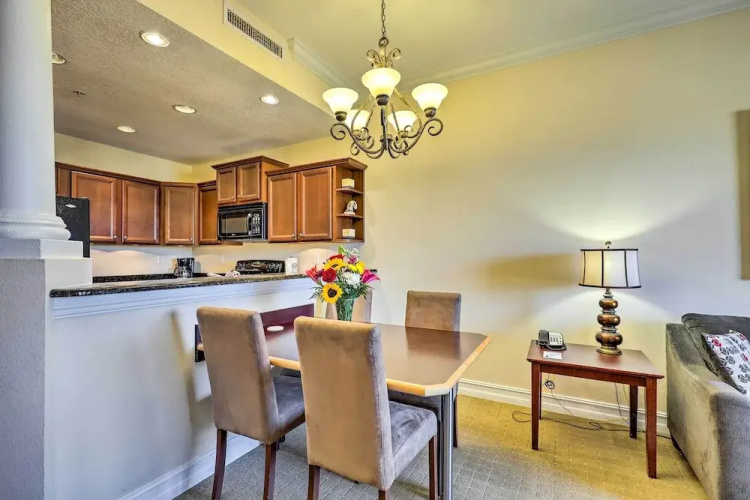 Upscale Unit in Private Golf Resort w/ Pool!