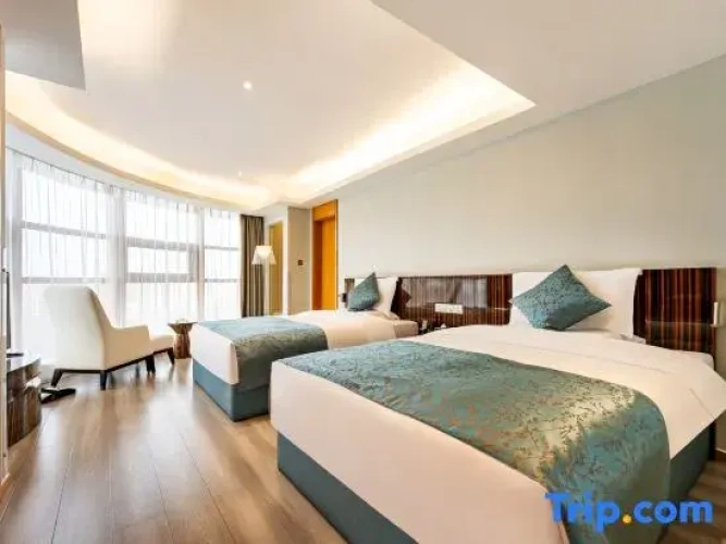 Twin Suite with water view