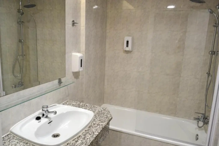 Economy Twin room