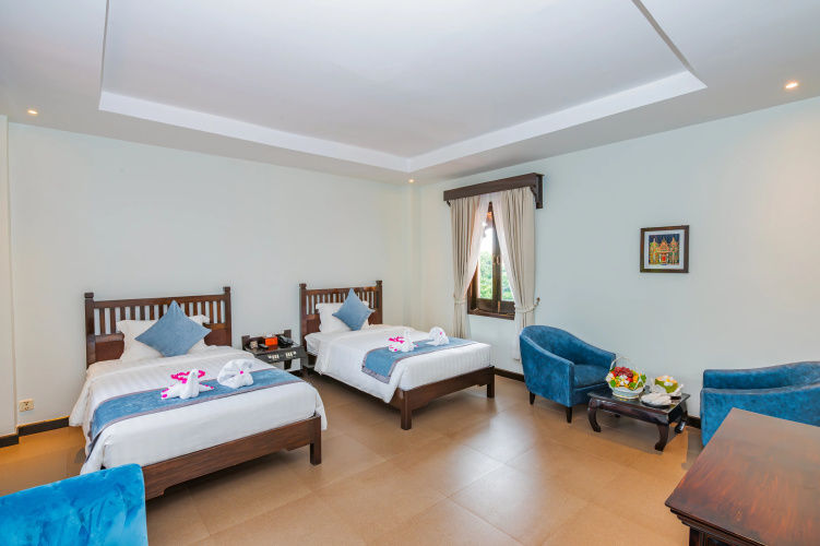 Treasure Oasis Hotel