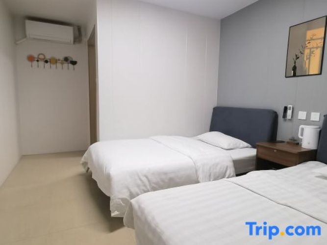 Business Twin room