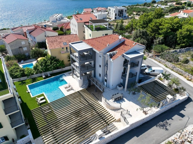 3 Bedrooms Standard Triple Apartment