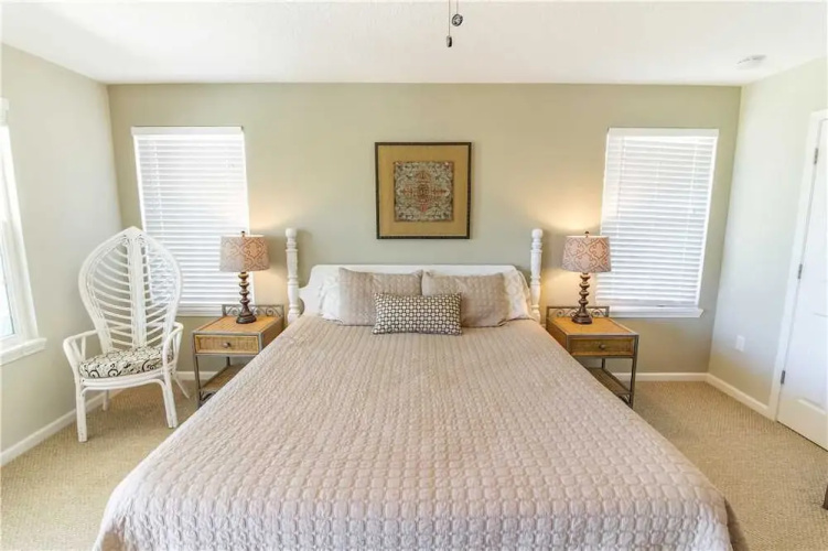 Averys Ocean Breeze - Six Bedroom Home