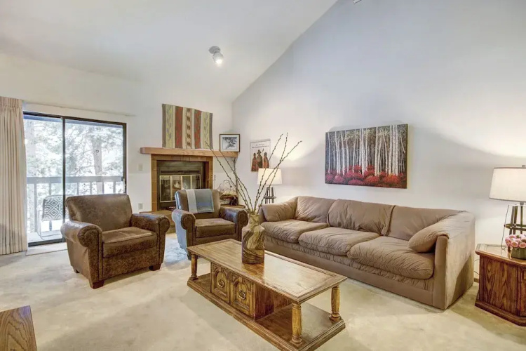 Peak One 206 2 Bedroom Condo by RedAwning