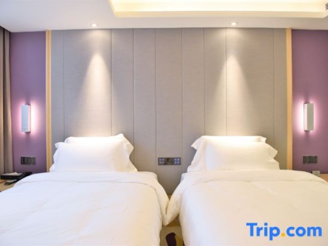 Deluxe Double room with view
