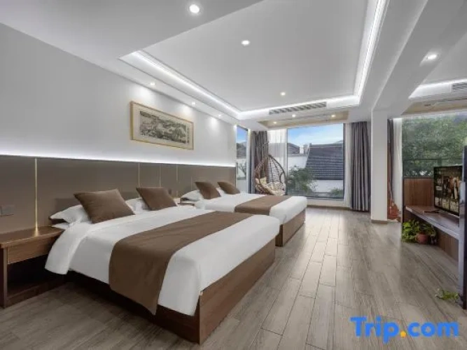 Twin Suite