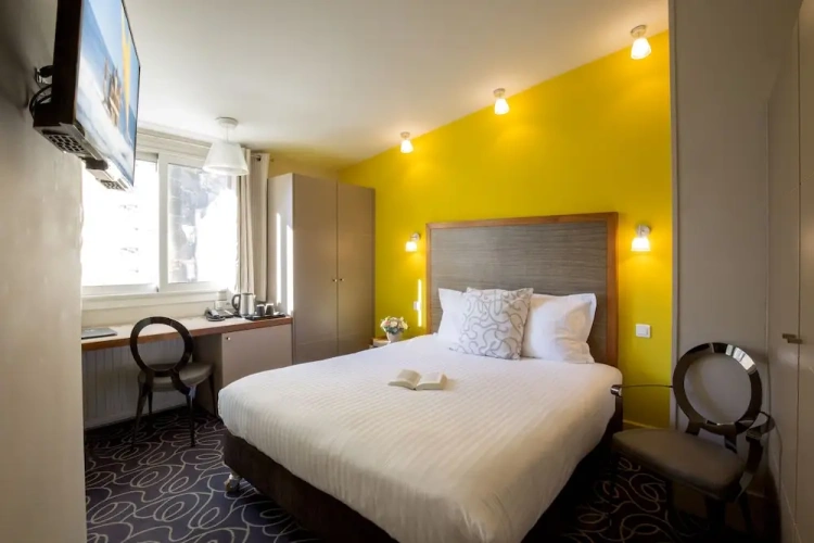 Superior Single room with courtyard view