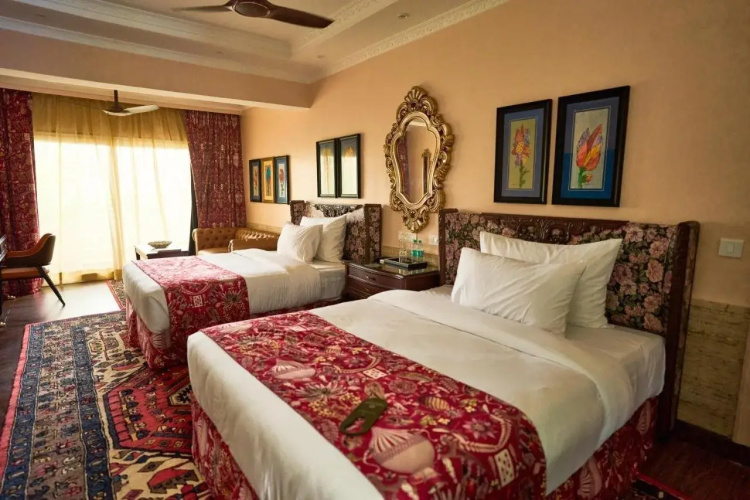 Mayfair Manor Alibag