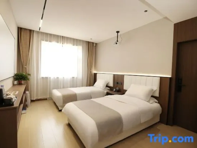 2 Bedrooms Suite