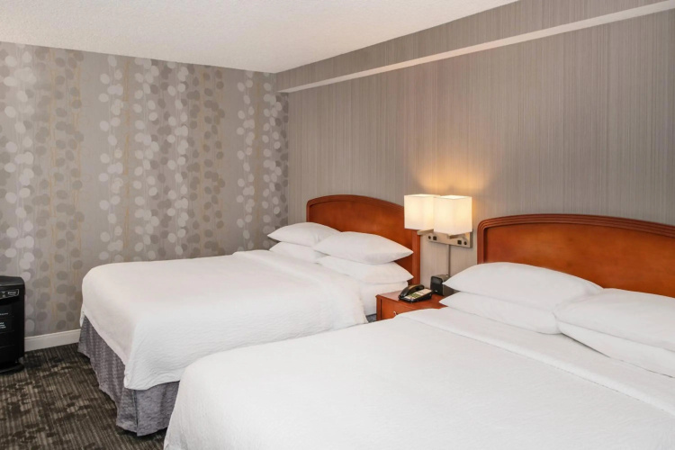 Courtyard by Marriott Newark Silicon Valley