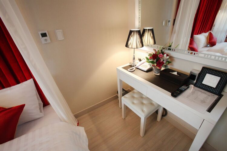 Coop City Hotel StaycoOver view