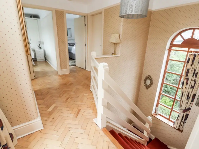 Dee Heights Penthouse