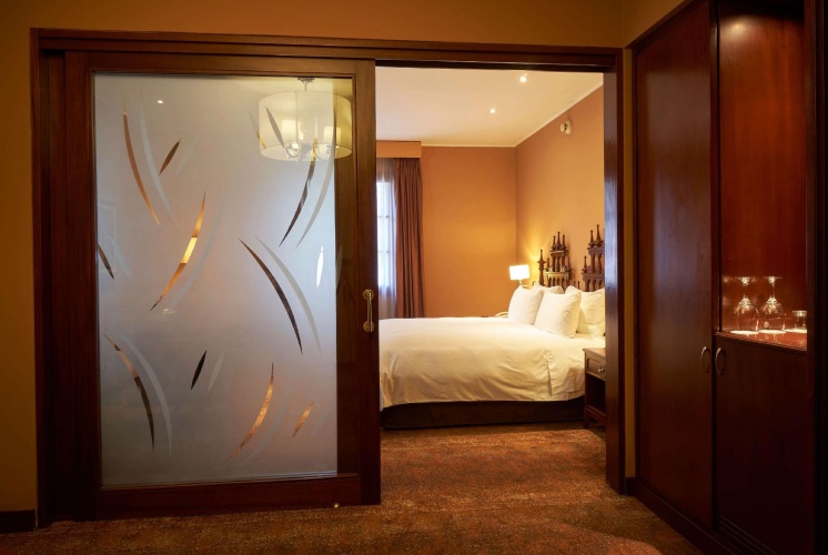 Double Suite