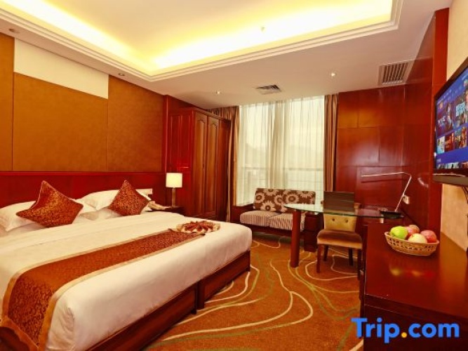 Executive Quadruple Suite