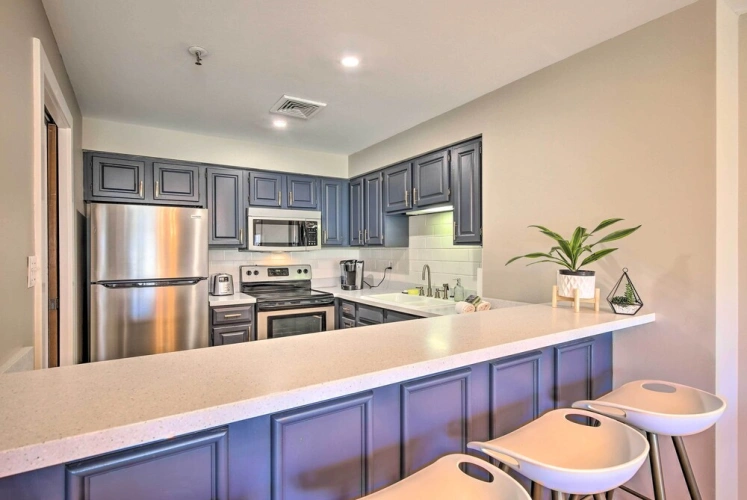 2 Bedrooms Apartment