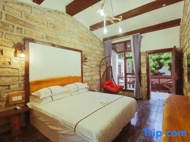 1 Bedroom Standard Double room with view