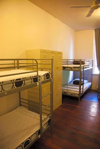 Economy Quadruple room