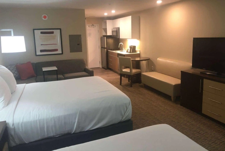 Quadruple Suite