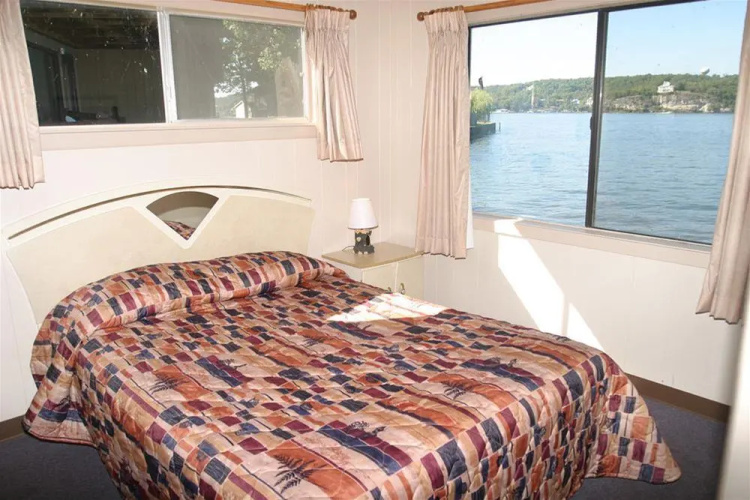 Lakeview Resort