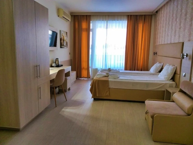 Standard Double room with balcony and with sea view